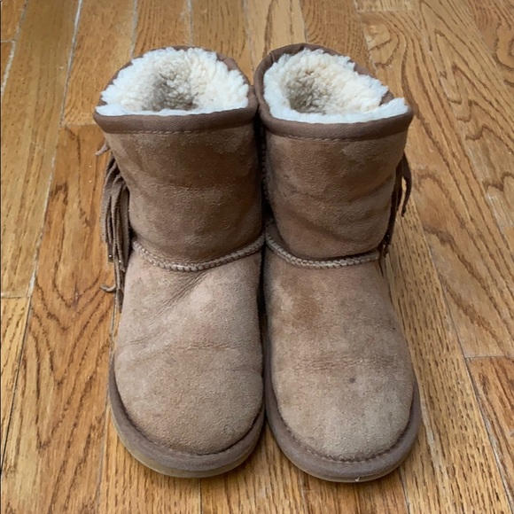Australia Luxe Kids SHEARLING FRINGE boot! Rare! - Picture 2 of 10